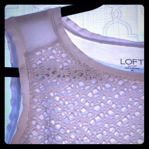 Loft white lace front sleeveless tee - Picture 1 of 7
